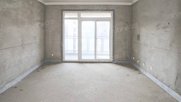 建业桂园 中层 139平 三室两厅 毛坯-客厅