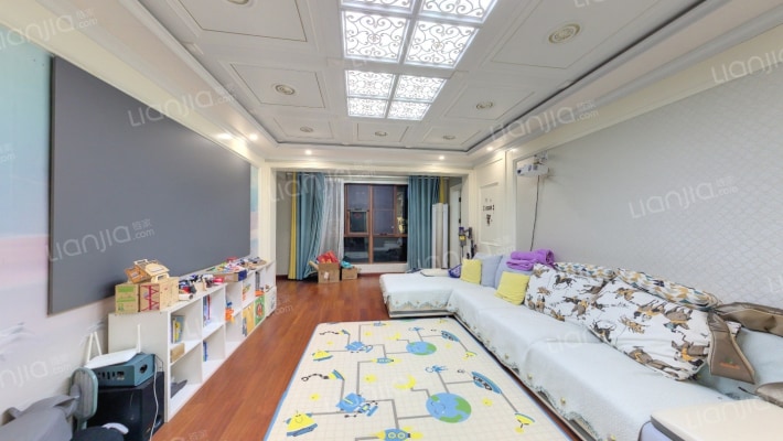 天伦名苑二手房实景图