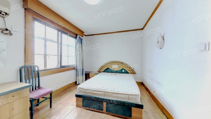 新中源大楼二手房实景图