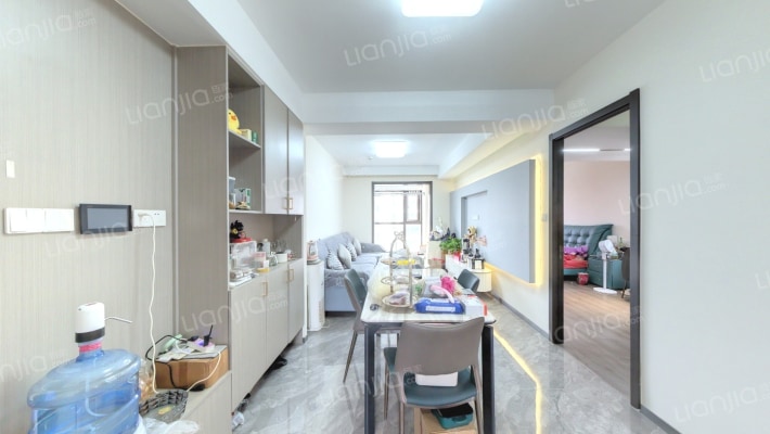 中骏悦景府二手房实景图