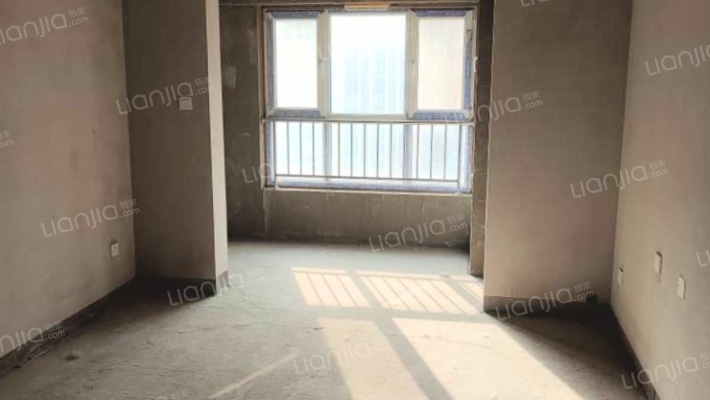 假日丽舍二手房实景图