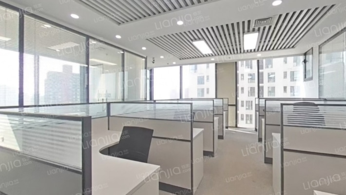 万科中心二手房实景图