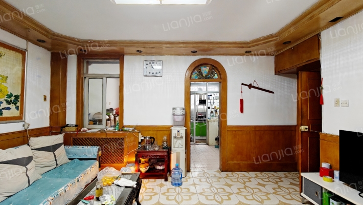 泰安市医疗器械维修管理站宿舍二手房实景图