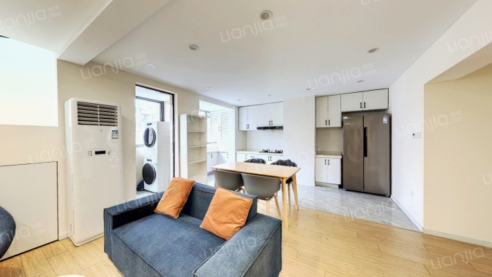 巴黎花园二手房实景图