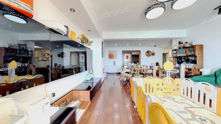 半岛花园二手房实景图