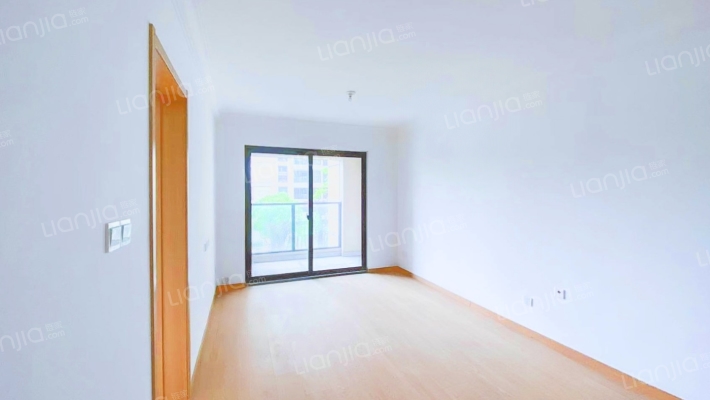 大众馨苑二手房实景图