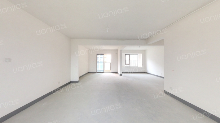 禾盛苑二手房实景图