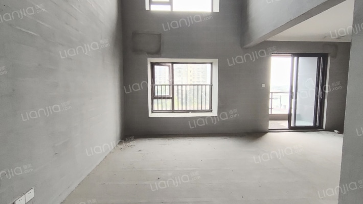 碧桂园良樾二手房实景图