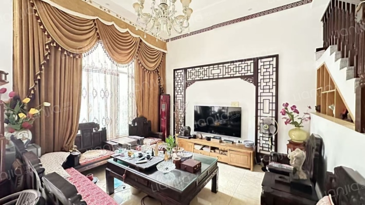 怡景苑二手房实景图