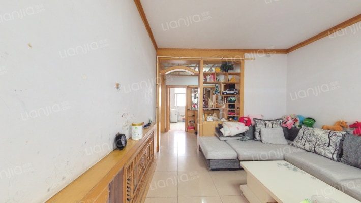 名雅新村二手房实景图