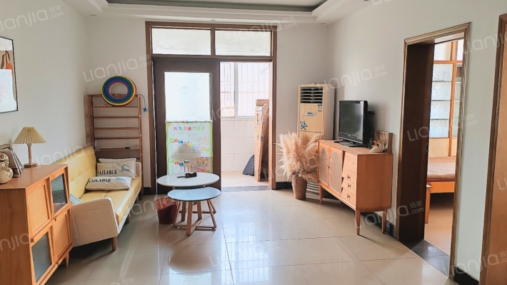 沿河公寓二手房实景图