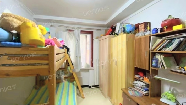 城市甄选板块，坐享繁华，便利通畅。-卧室A