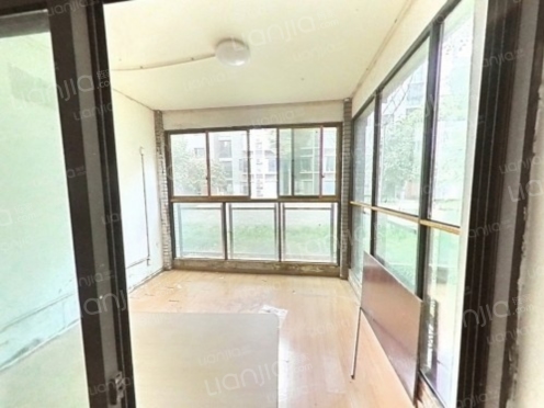 整租·大众尚岭花园 4室2厅 南/北