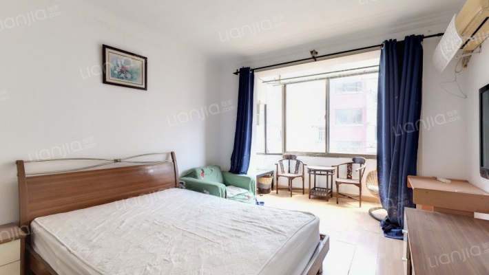 梅六小区二手房实景图