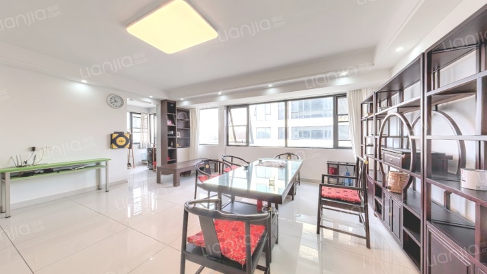 印象江南二手房实景图