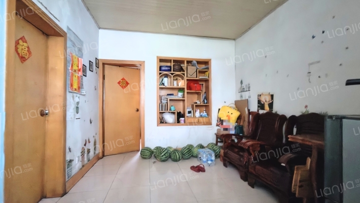 农机厂宿舍二手房实景图