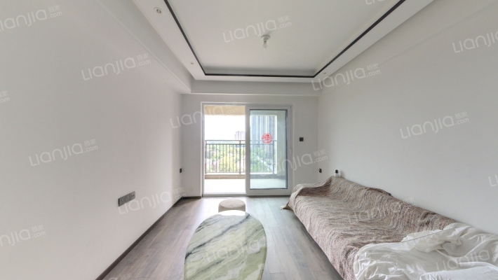 万科华彩城二手房实景图