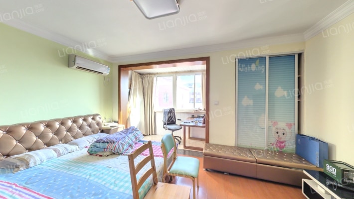 新华小区二手房实景图