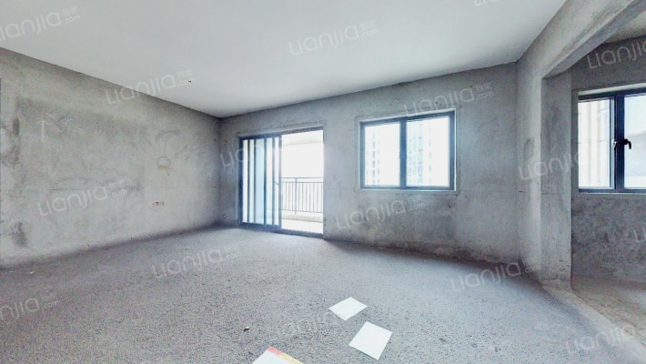 海伦堡菁华府二手房实景图