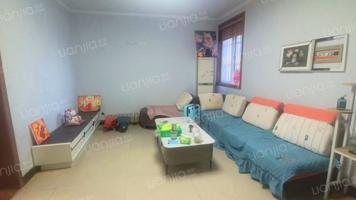 沂铁花苑二手房实景图