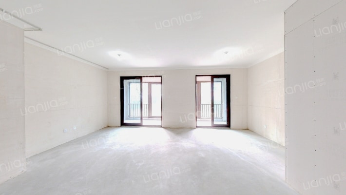 旭辉翡翠江来二手房实景图