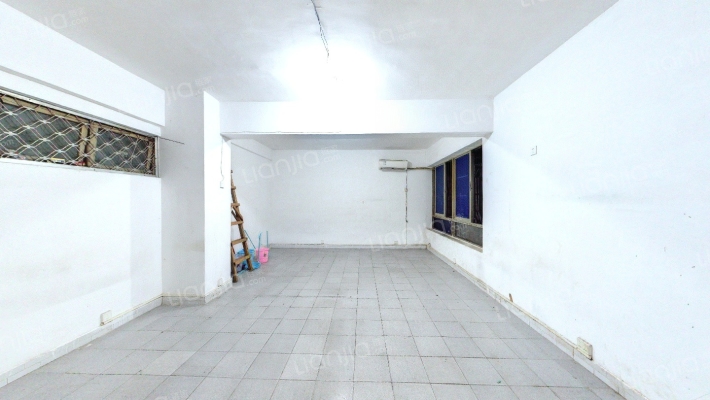 华新商业大厦二手房实景图