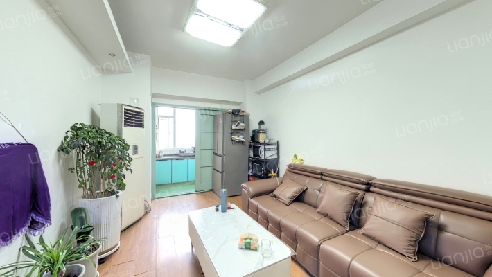 贝多小屋二手房实景图