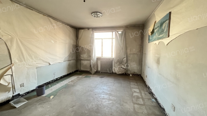 物探五号院 东安小区 小三居 中间楼层-客厅