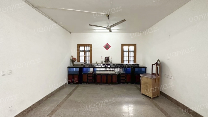 通新小区二手房实景图