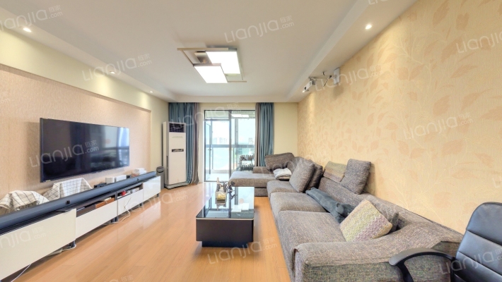 鼎鑫名流苑二手房实景图