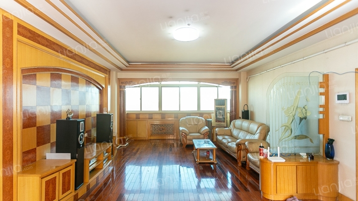 豪庭公寓二手房实景图