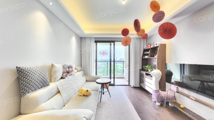 凤屿山河二手房实景图