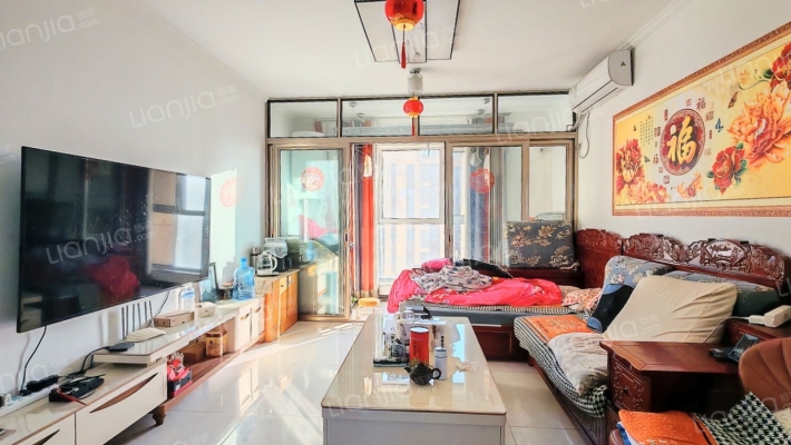 三利中和城C区南北通透中等装修   全天采光无遮挡-客厅