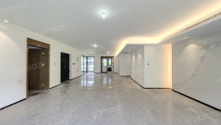 保利天汇二手房实景图