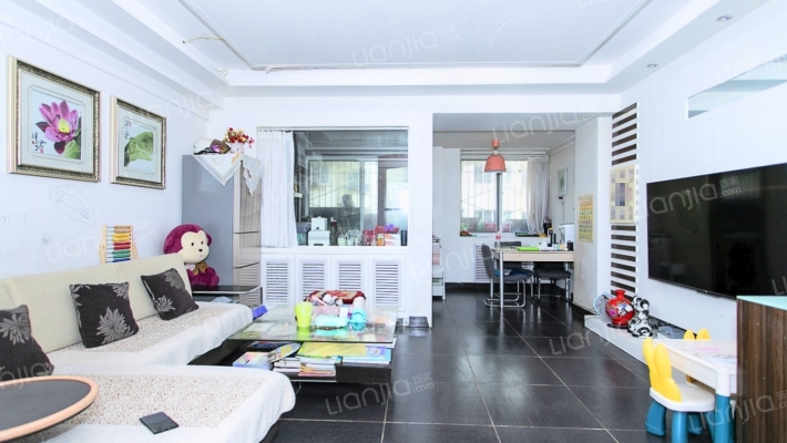 格局 视野好 、面积适中 舒适度高、 环境优美-客厅