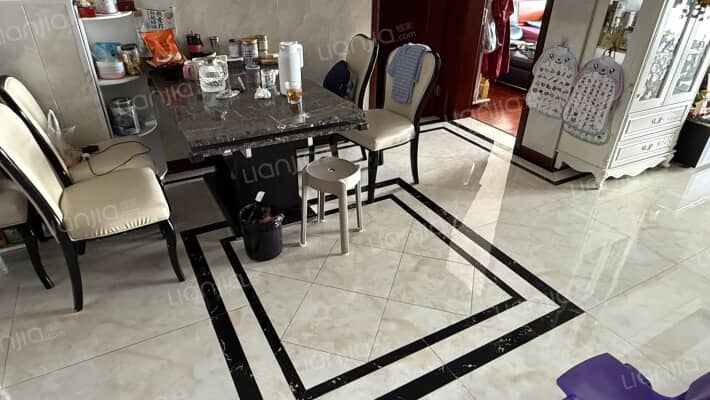 富兴华庭二手房实景图