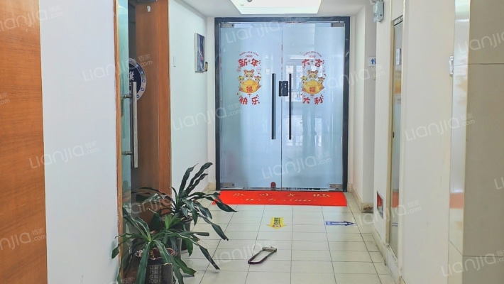 世贸广场二手房实景图