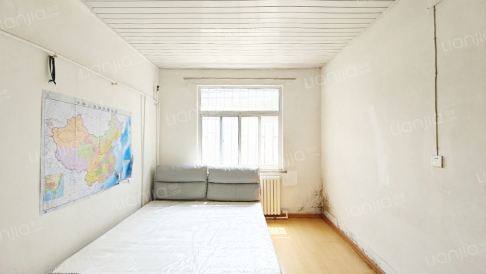 传输局宿舍二手房实景图