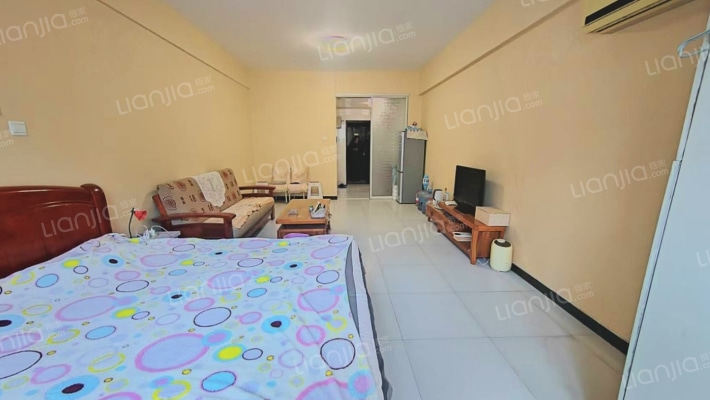 房子是大产权，民水民电，可以注册公司，低税-卧室