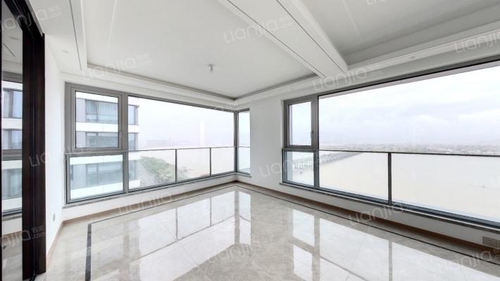 外滩尚品二手房实景图