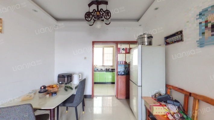 金燕花园二手房实景图