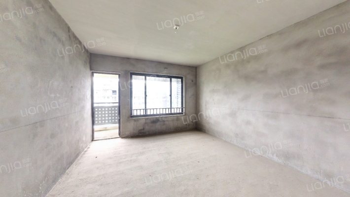 万正西区国际二手房实景图