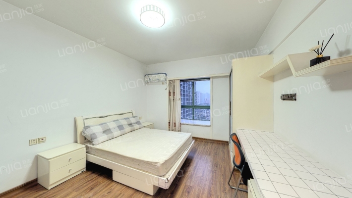 鸿雁大厦二手房实景图