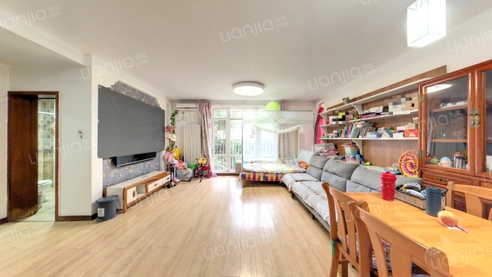 一世情园二手房实景图