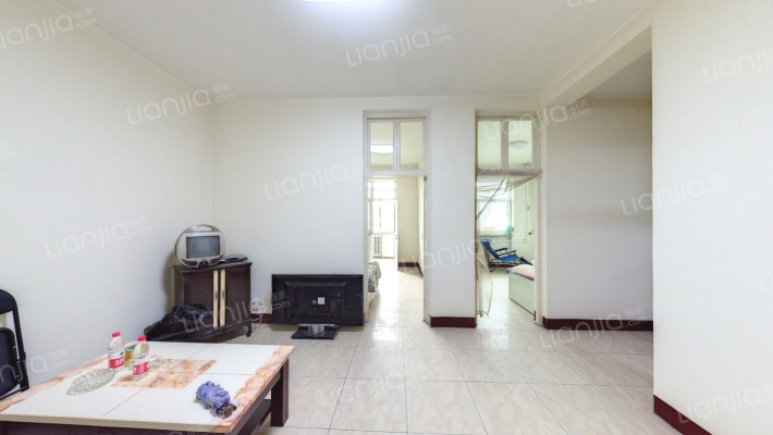 中心医院宿舍二手房实景图