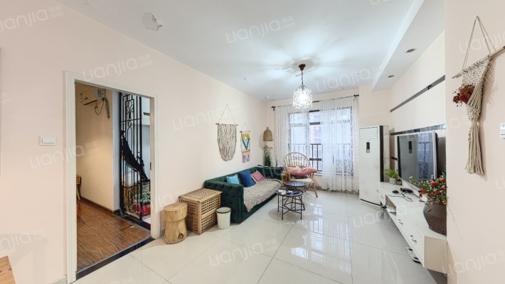 湘域城邦二手房实景图