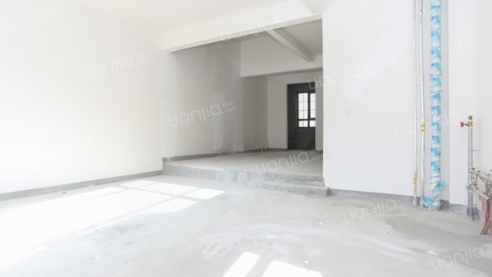 御山公馆二手房实景图