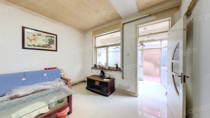 药材公司二手房实景图