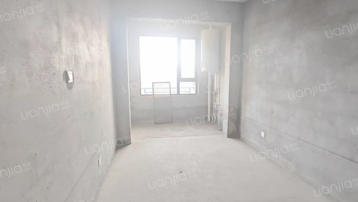 盛唐紫云台二手房实景图