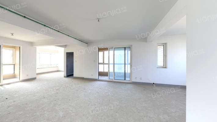 东润枫华二手房实景图